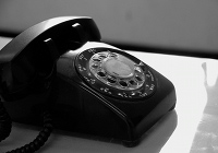 Onde está a tecnologia para diminuir os custos de Internet e Telefonia ?